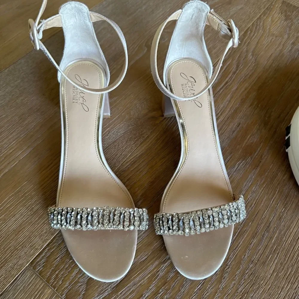 JEWEL BADGLEY MISCHKA James Block Heel Sandal Champagne Satin Rhinestone 9